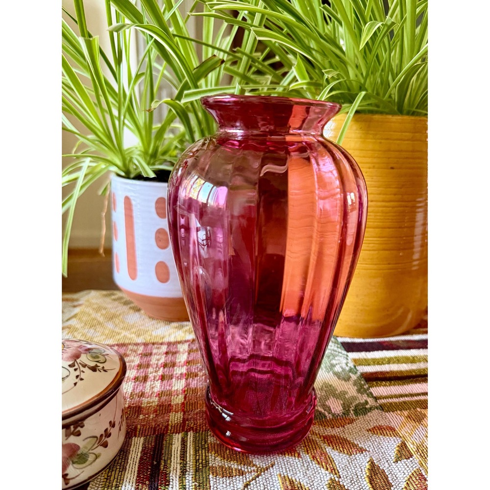 Vintage Cranberry Pink Optic Ribbed Glass Vase - 7 Inch Mid-Century Urn